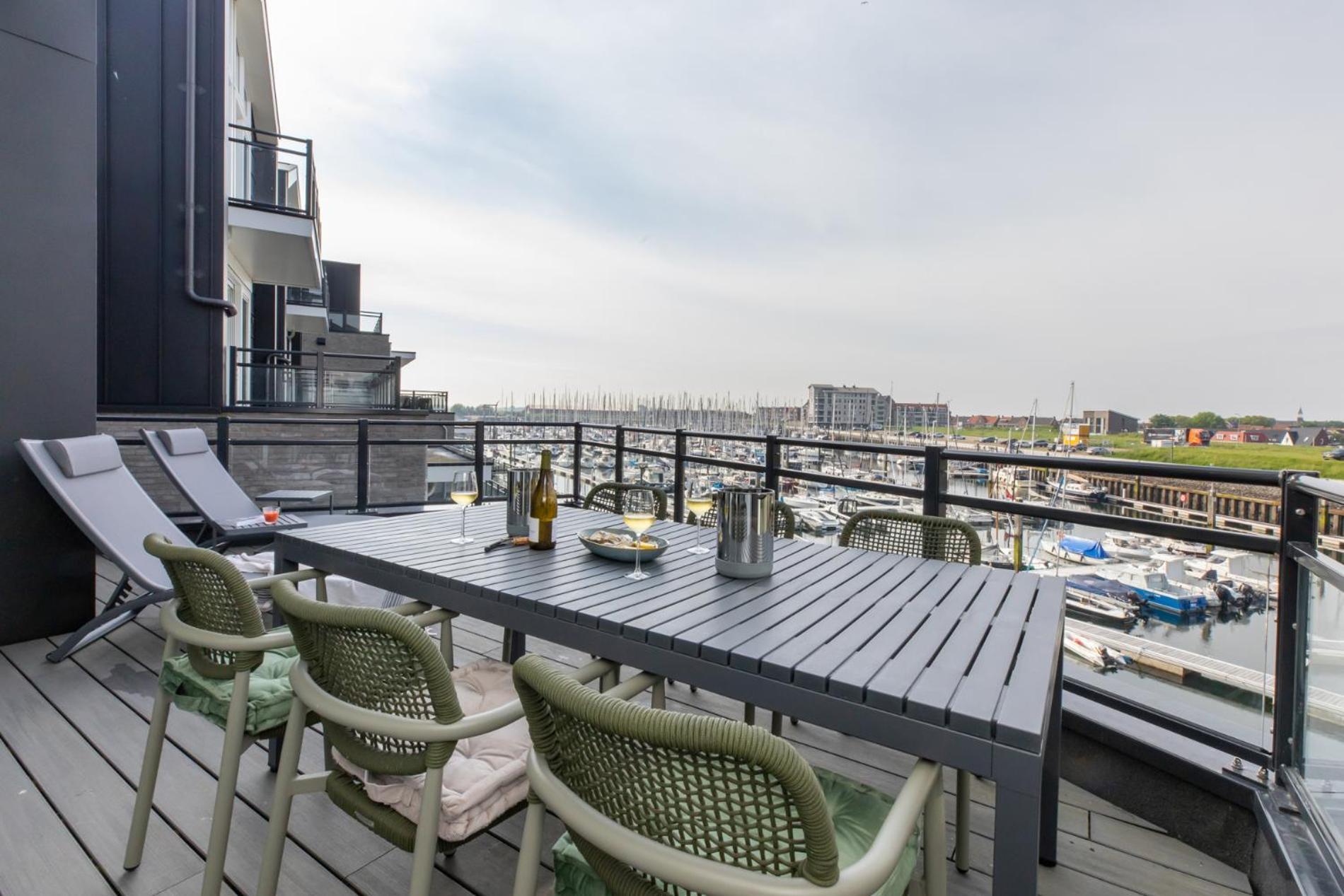 Appartement Welcome In - Vista Maris - Havenweg 8-36 'oester Oase' Sint-annaland